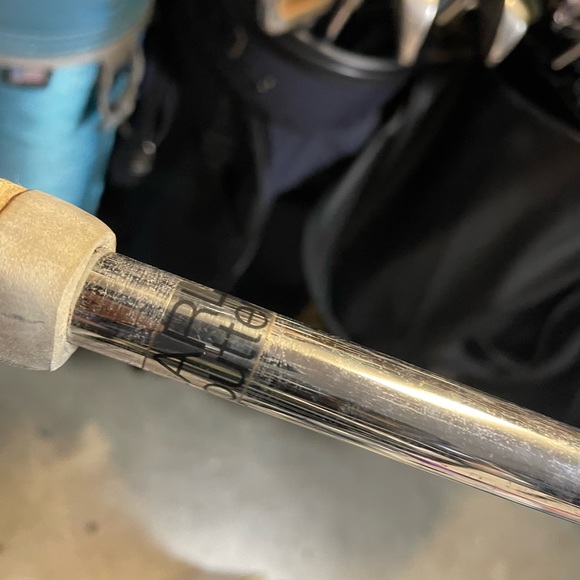 Rare vintage Pearl golf putter in right handed 
Steel shaft 35 - Picture 3 of 9